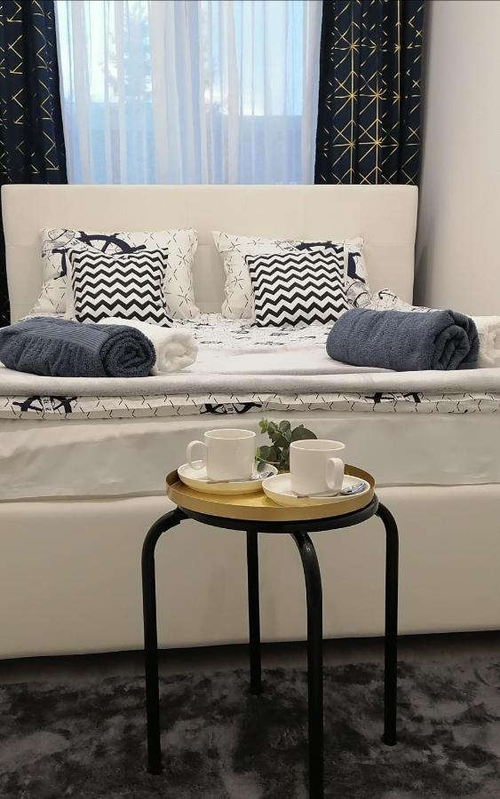 Apartament Portowy Вилкаси Екстериор снимка